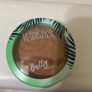 Endless summer butter bronzer.  Comes on really soft and nice and natural